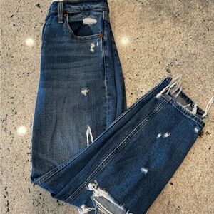 Mom High Rise Abercrombie & Fitch Distressed Ankle Jeans in Dark Blue